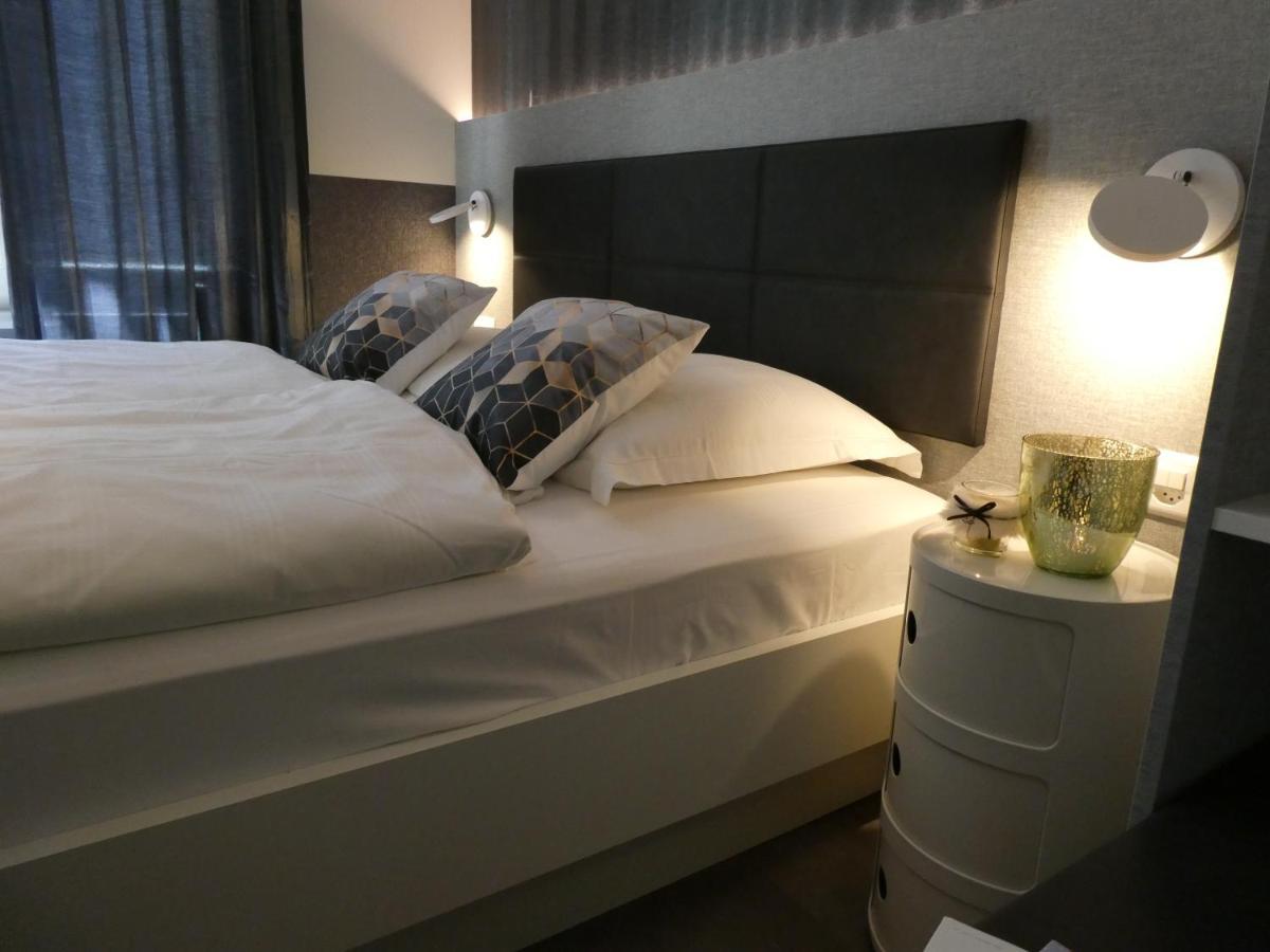 Central & Elegant Apartments,Partially With Fireplace, By Zermatt Rental מראה חיצוני תמונה